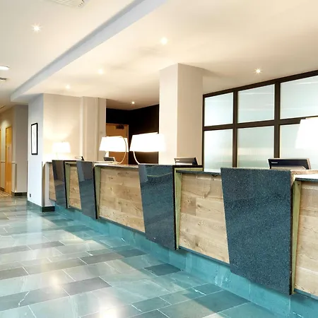 Hilton Garden Brindley Place 4*
