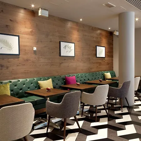 Hilton Garden Brindley Place 4* Birmingham