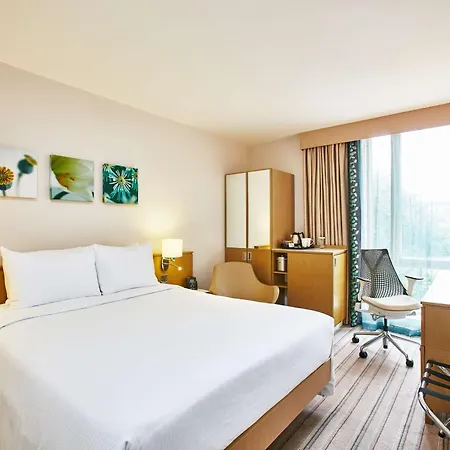 Hilton Garden Brindley Place 4* Birmingham