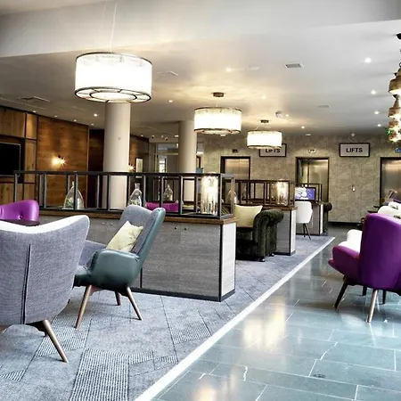 Hilton Garden Brindley Place Hotel 4*