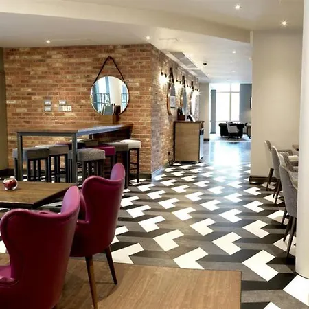 Hilton Garden Brindley Place 4* Birmingham